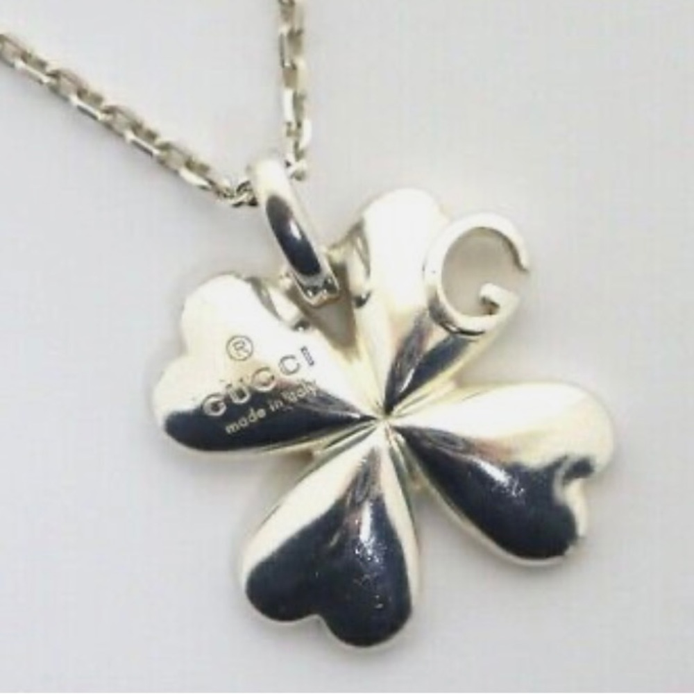 Gucci Four Leaf Clover Pendant and Necklace 925 Silver